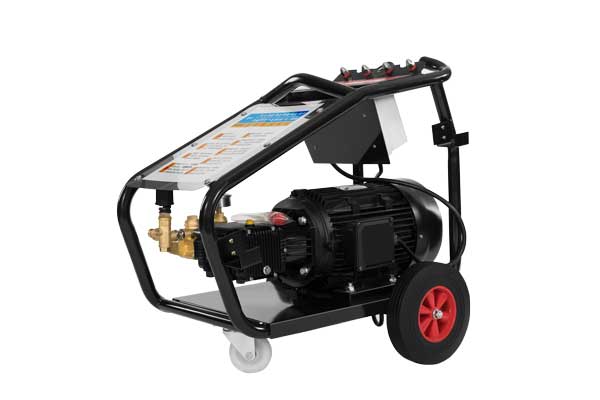 揚(yáng)子高壓清洗車(chē),清理小廣告